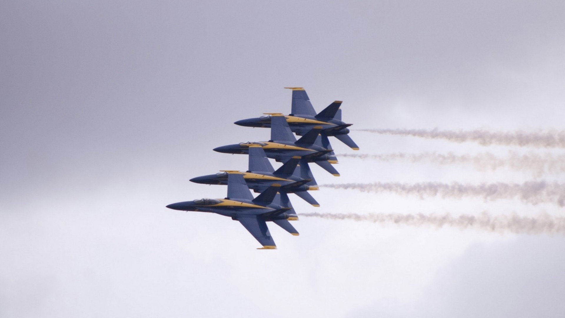 中国男篮战术打法渐趋成熟 教练团队表现出色,中国男篮咋样