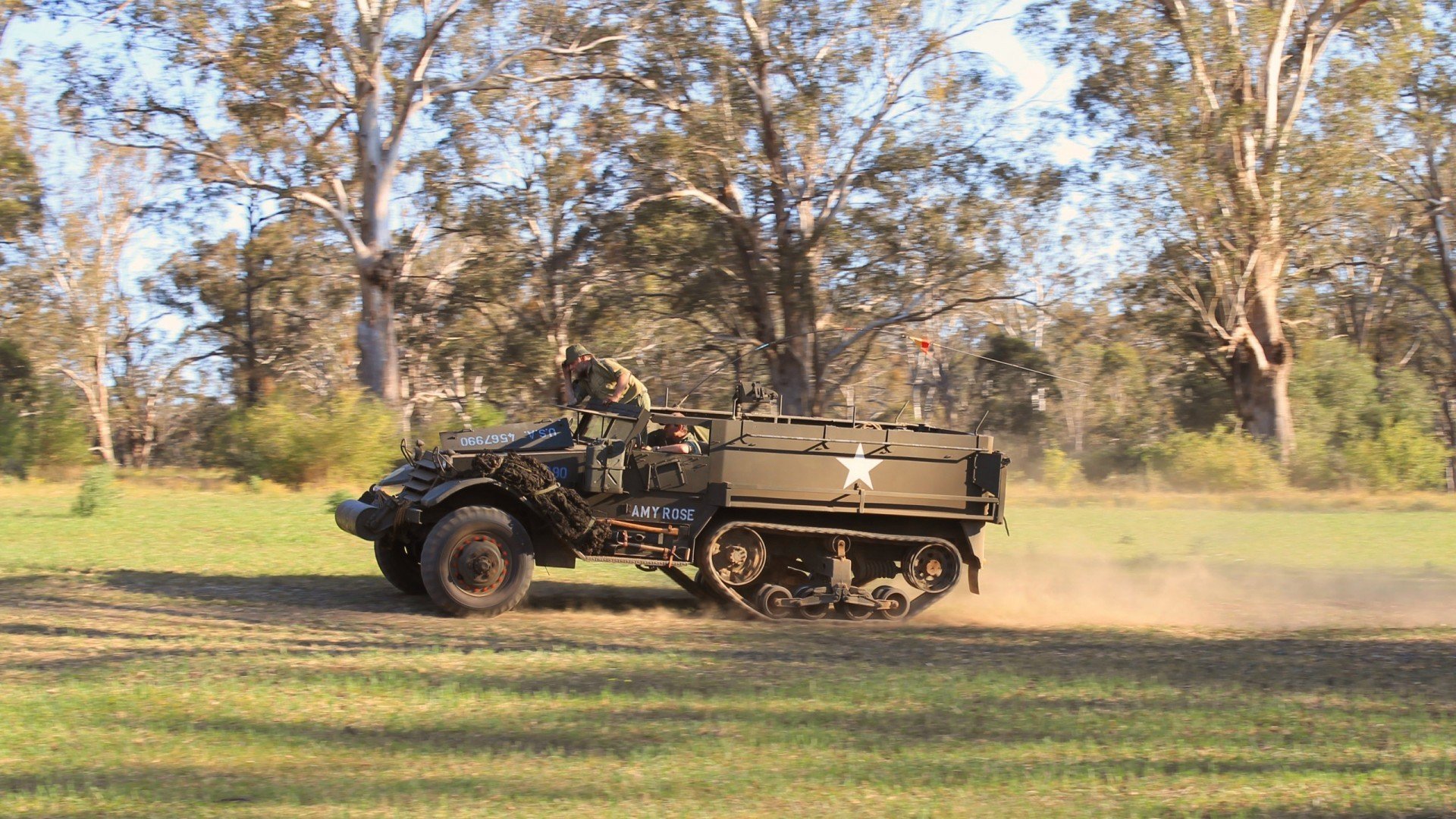 中国女子接力队用实力回应挑战,中国女子接力赛队员